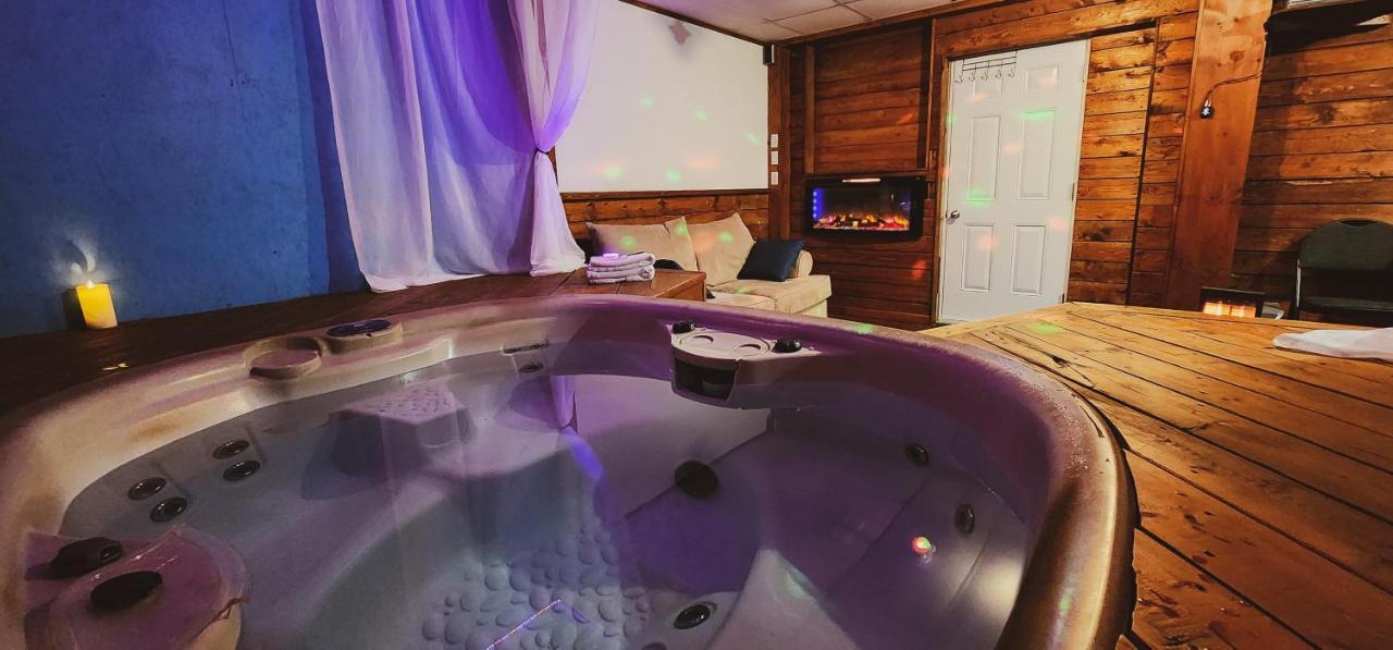 Petit Studio Tres Intime, Avec Spa Interieur Au Coeur De Shawinigan Extérieur photo