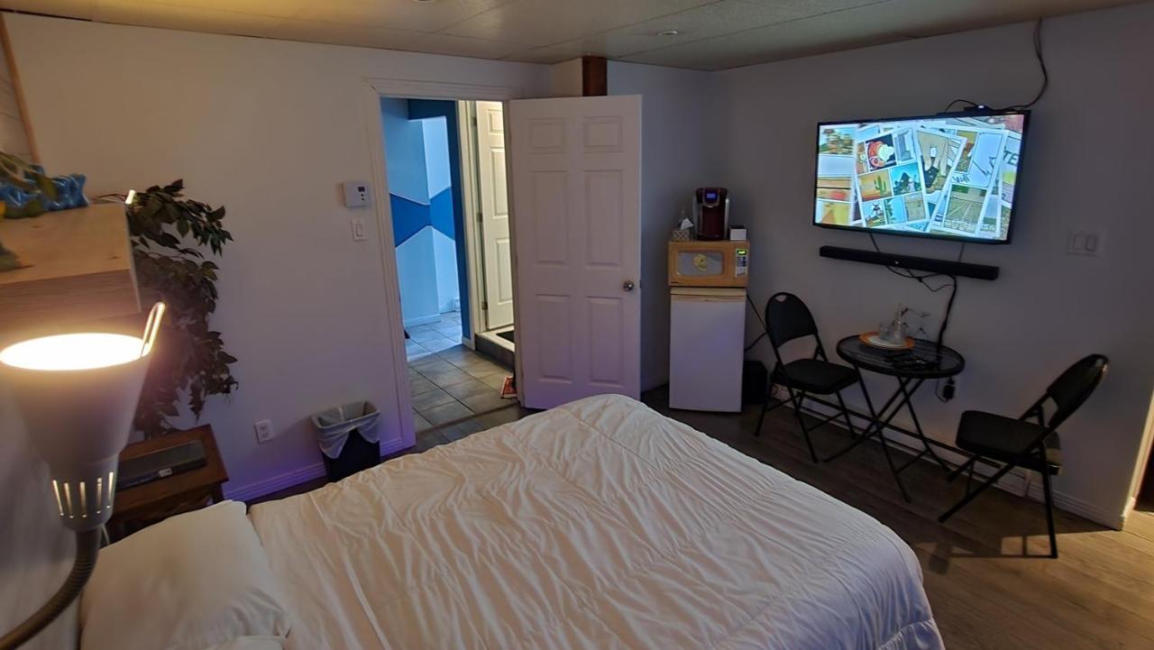 Petit Studio Tres Intime, Avec Spa Interieur Au Coeur De Shawinigan Extérieur photo