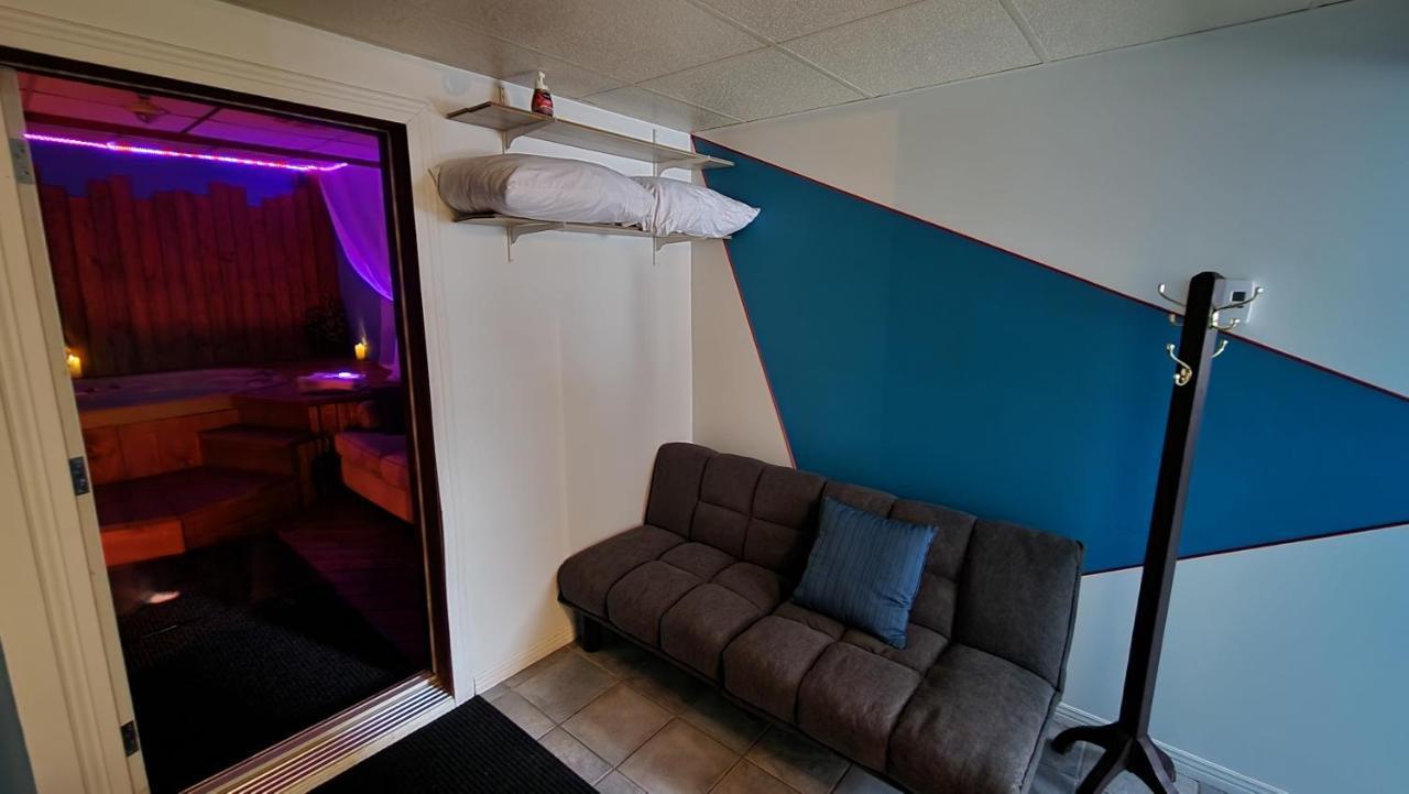 Petit Studio Tres Intime, Avec Spa Interieur Au Coeur De Shawinigan Extérieur photo